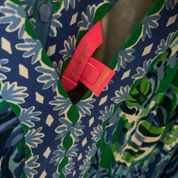 Lilly Pulitzer Addison Dress- Size 6 - Picture 3 of 3